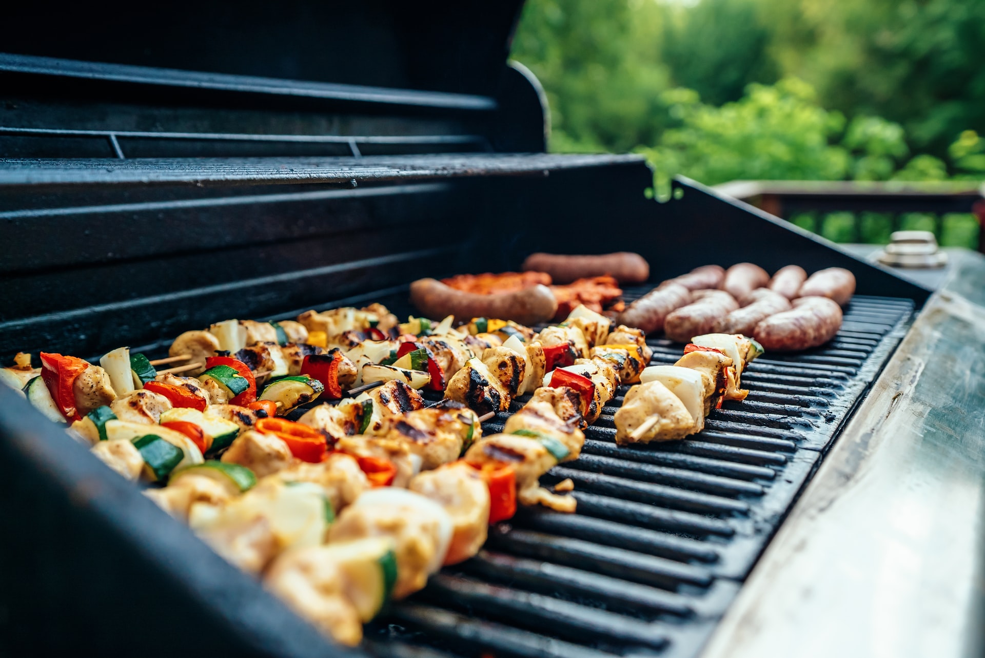 outdoor kitchen cost